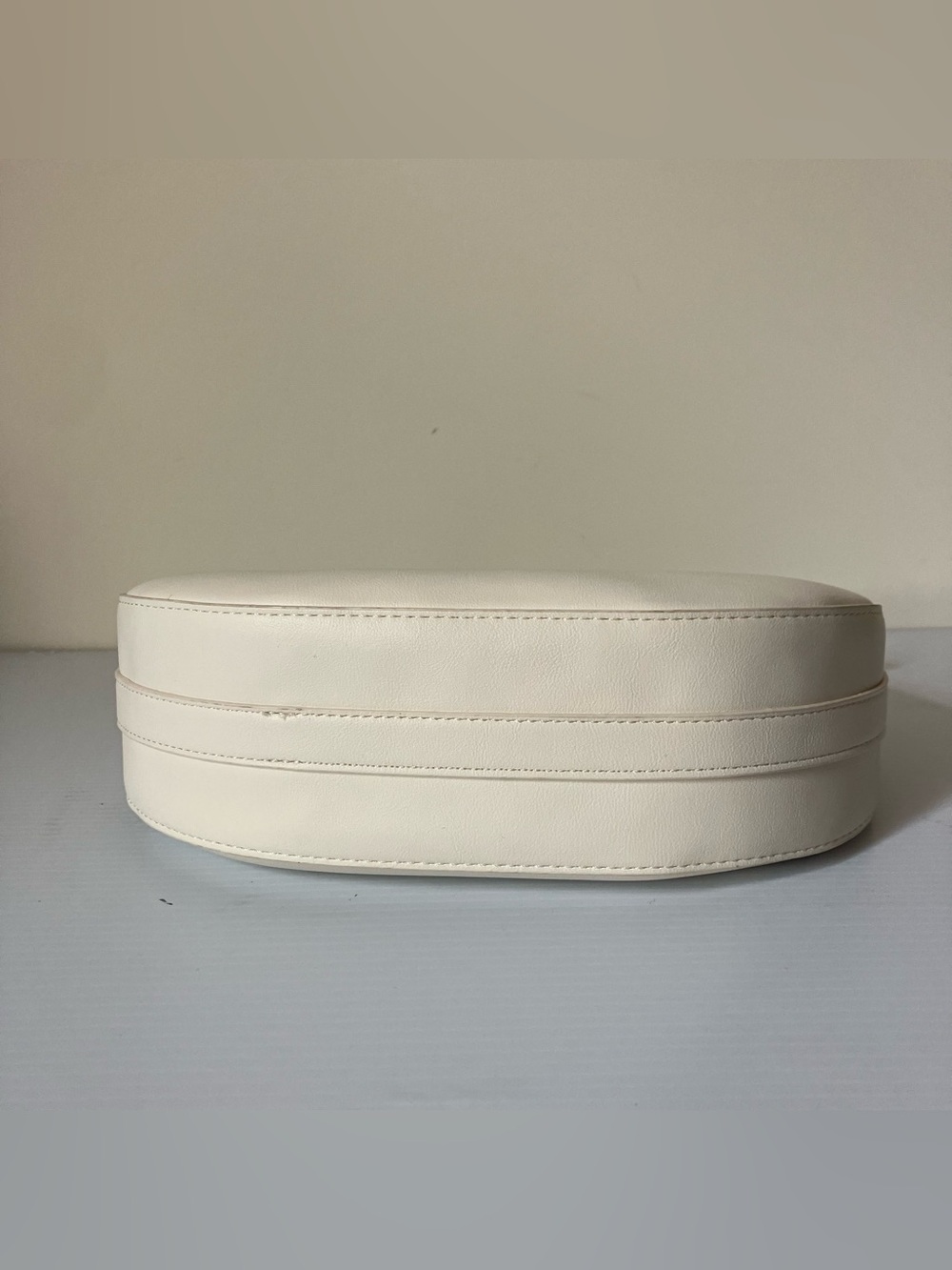 Madison West Ivory Vegan Leather Neutral Minimalist Shoulder Bag Purse - Picture 11 of 12